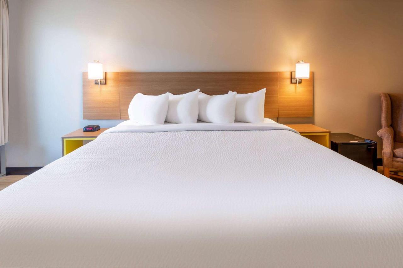 Days Inn By Wyndham בירץ' רן מראה חיצוני תמונה