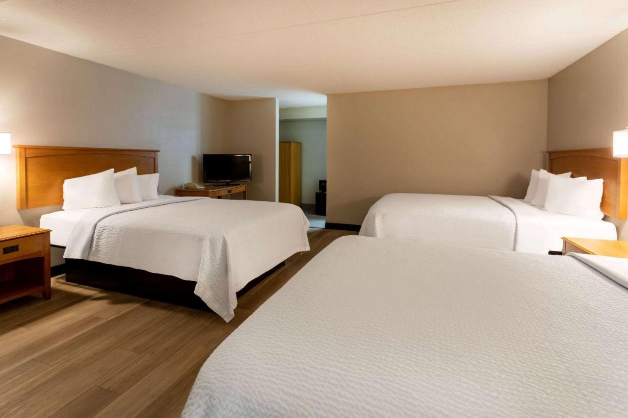 Days Inn By Wyndham בירץ' רן מראה חיצוני תמונה